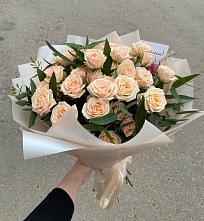 Букет Кремовые розы Латте в Октябрьском Республики Северная Осетия-Алания
